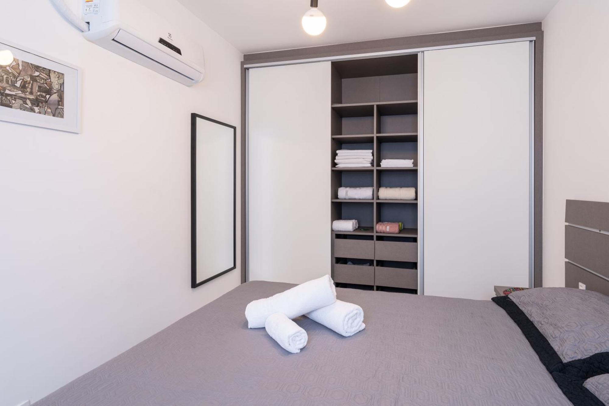 Apartamentos Em Bal Picarras 150 M Da Praia Com Sacada, Wi-Fi, Piscina, Portaria 24H, Playground E Vaga De Garagem Rom bilde